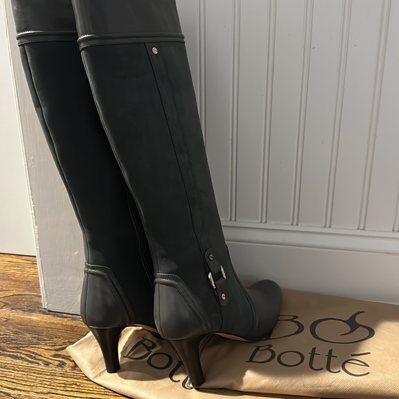 NEW! Women Gray Leather & Suede Boots, Size 41 (European Size) - Picture 5 of 5